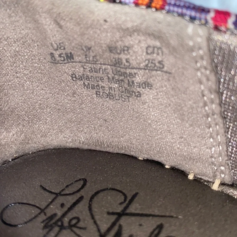 LifeStride espadrilles with 1” wedge / multi-colored - Size 8.5 - Picture 9 of 16